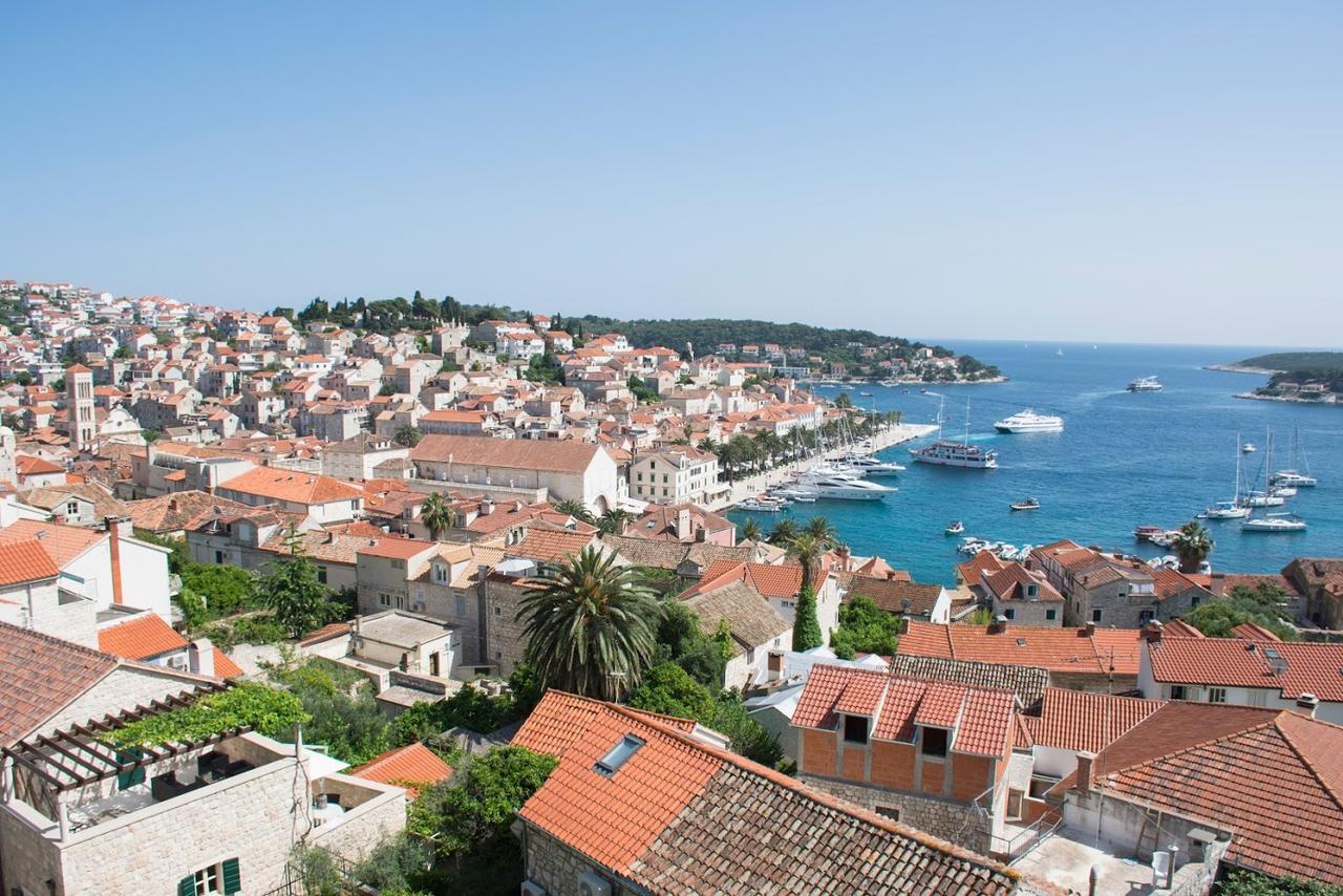 Apartments Bocin Rosso Hvar Town Eksteriør bilde